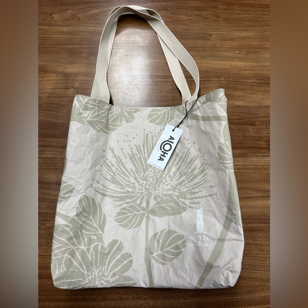 aloha collection bag collab 1 hotel hanalei bay kauai  cream tote
